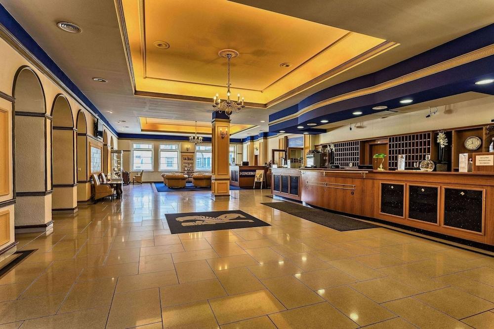 Wellness Hotel Babylon Liberec Bagian luar foto