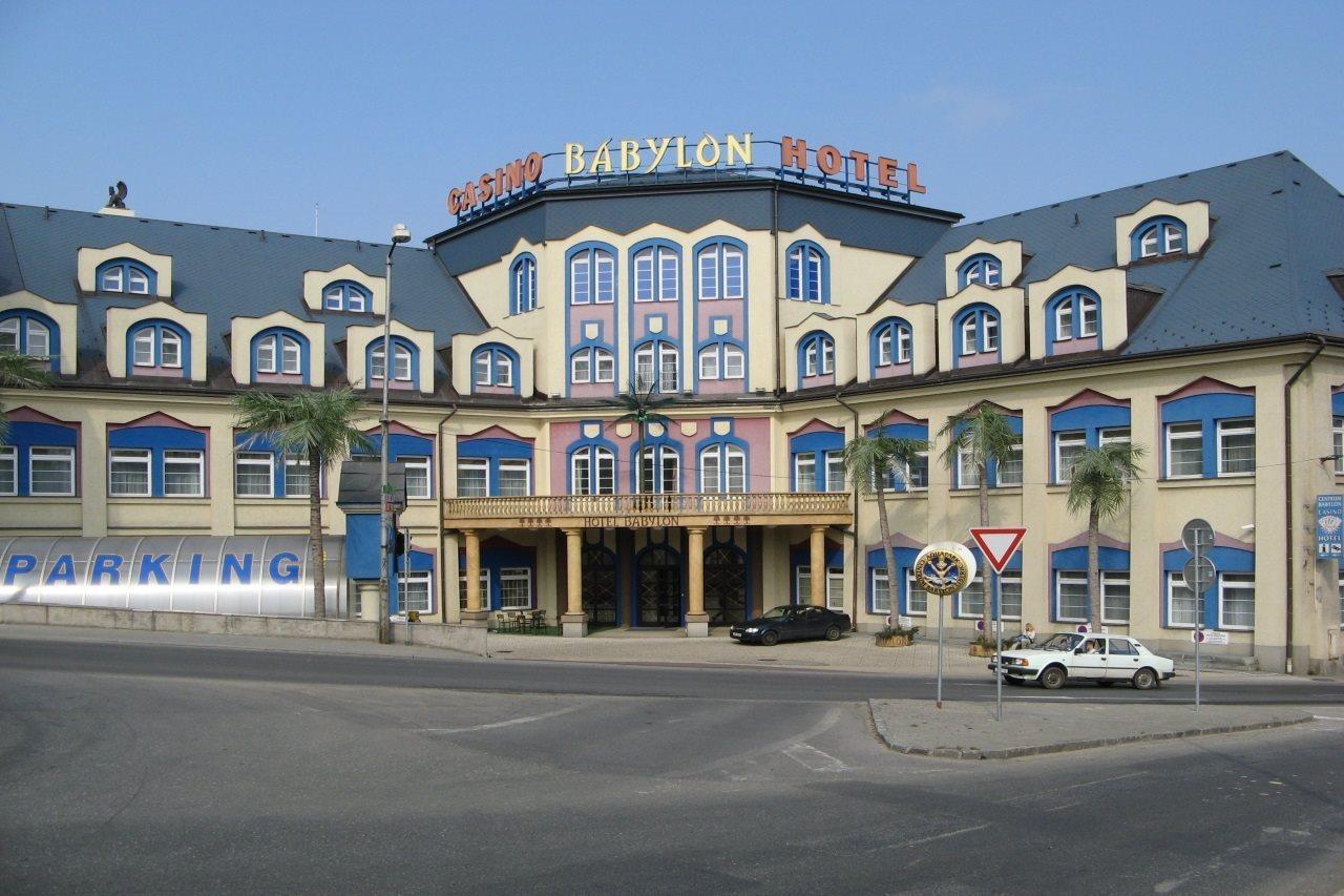 Wellness Hotel Babylon Liberec Bagian luar foto