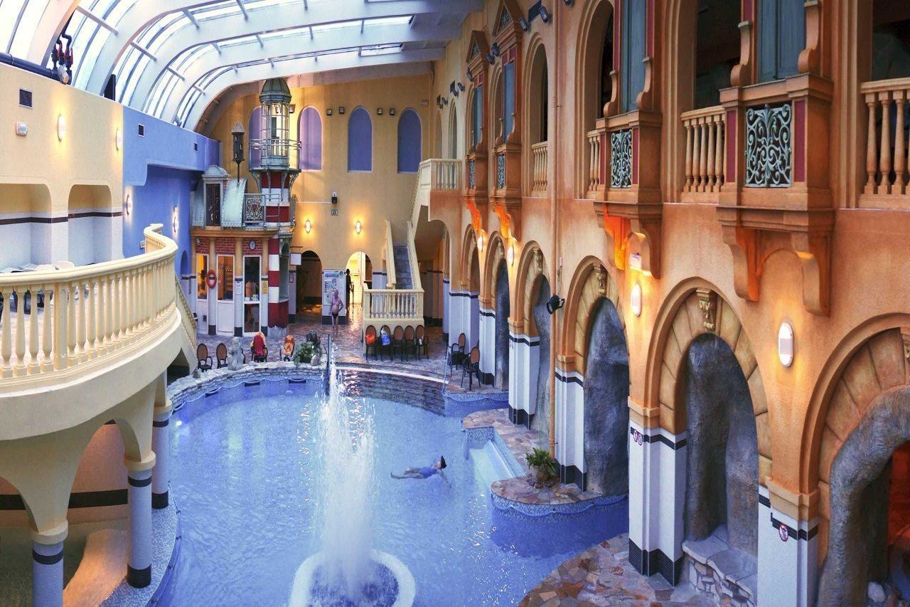Wellness Hotel Babylon Liberec Bagian luar foto