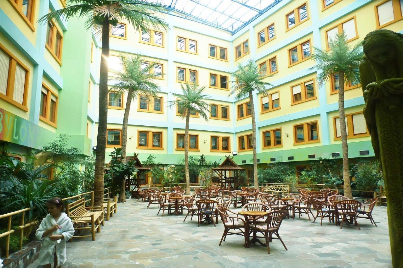 Wellness Hotel Babylon Liberec Bagian luar foto