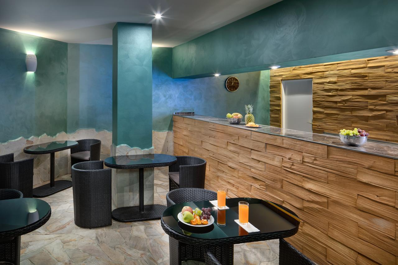 Wellness Hotel Babylon Liberec Bagian luar foto